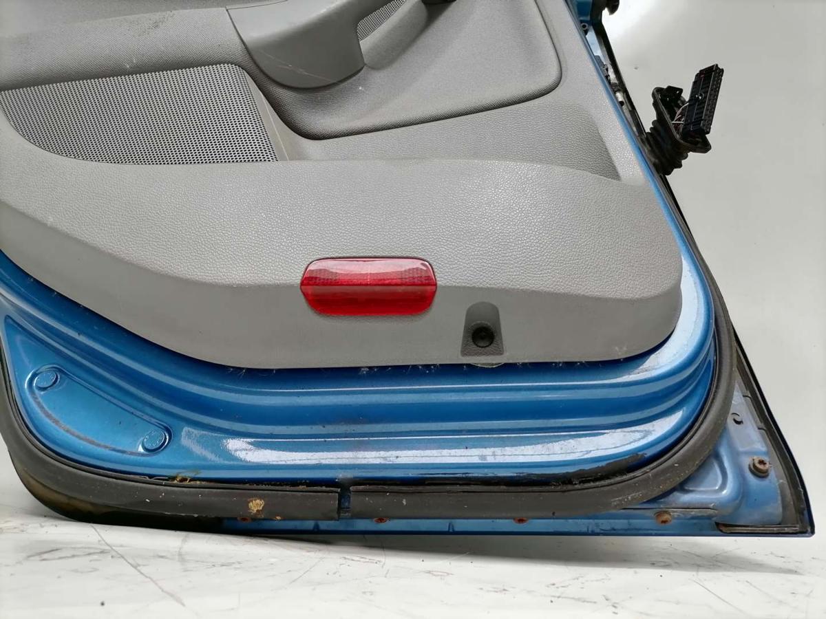 VW GOLF V original Tür hinten links LC5G-Coasta Blue Pearl Fließheck BJ05